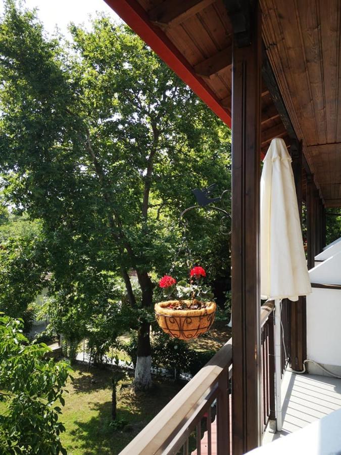 Achillion B&B Paralia Skotinis Luaran gambar