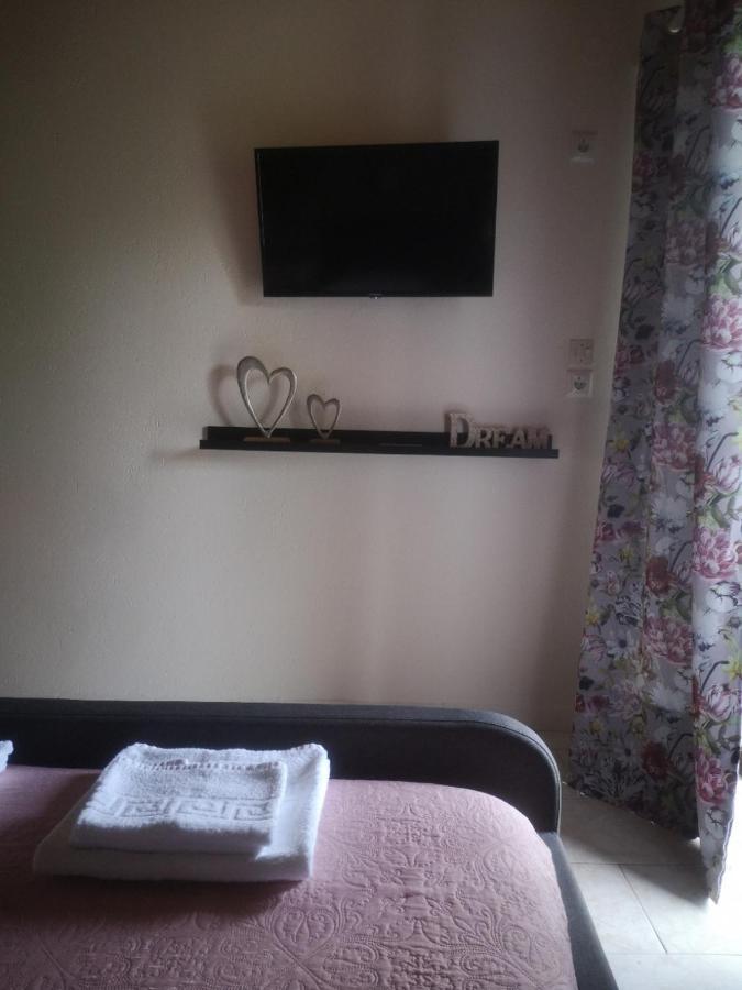 Achillion B&B Paralia Skotinis Luaran gambar