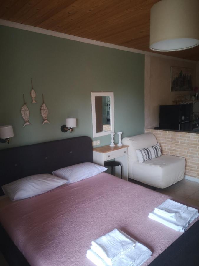 Achillion B&B Paralia Skotinis Luaran gambar