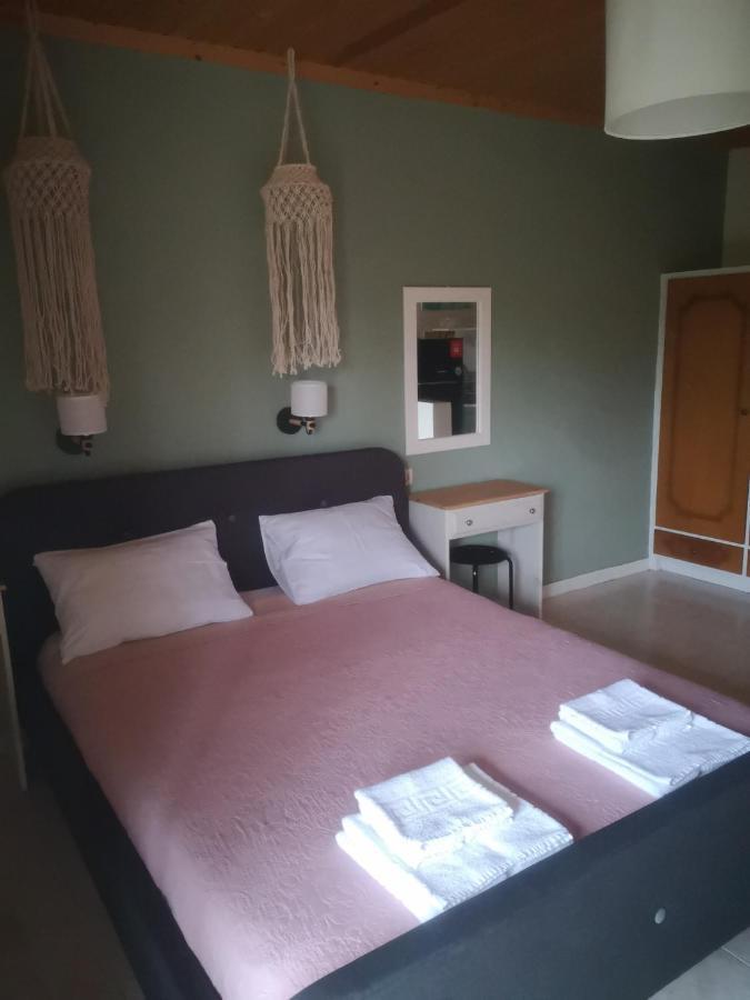 Achillion B&B Paralia Skotinis Luaran gambar