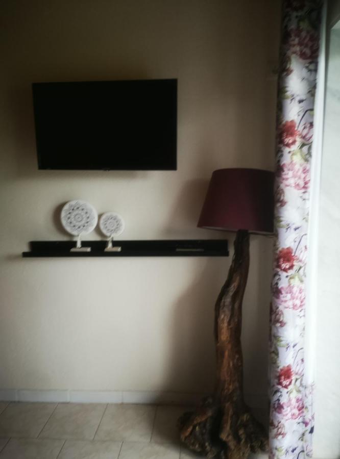 Achillion B&B Paralia Skotinis Luaran gambar