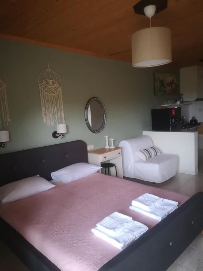 Achillion B&B Paralia Skotinis Luaran gambar