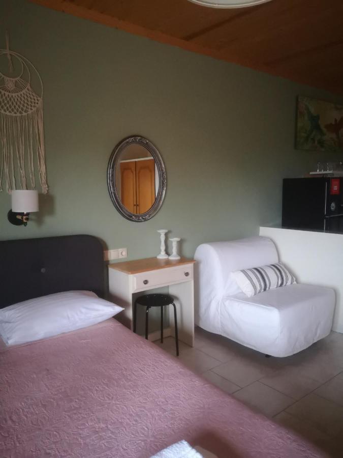 Achillion B&B Paralia Skotinis Luaran gambar