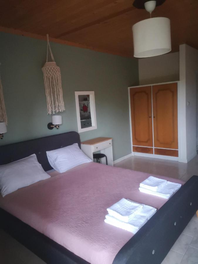Achillion B&B Paralia Skotinis Luaran gambar