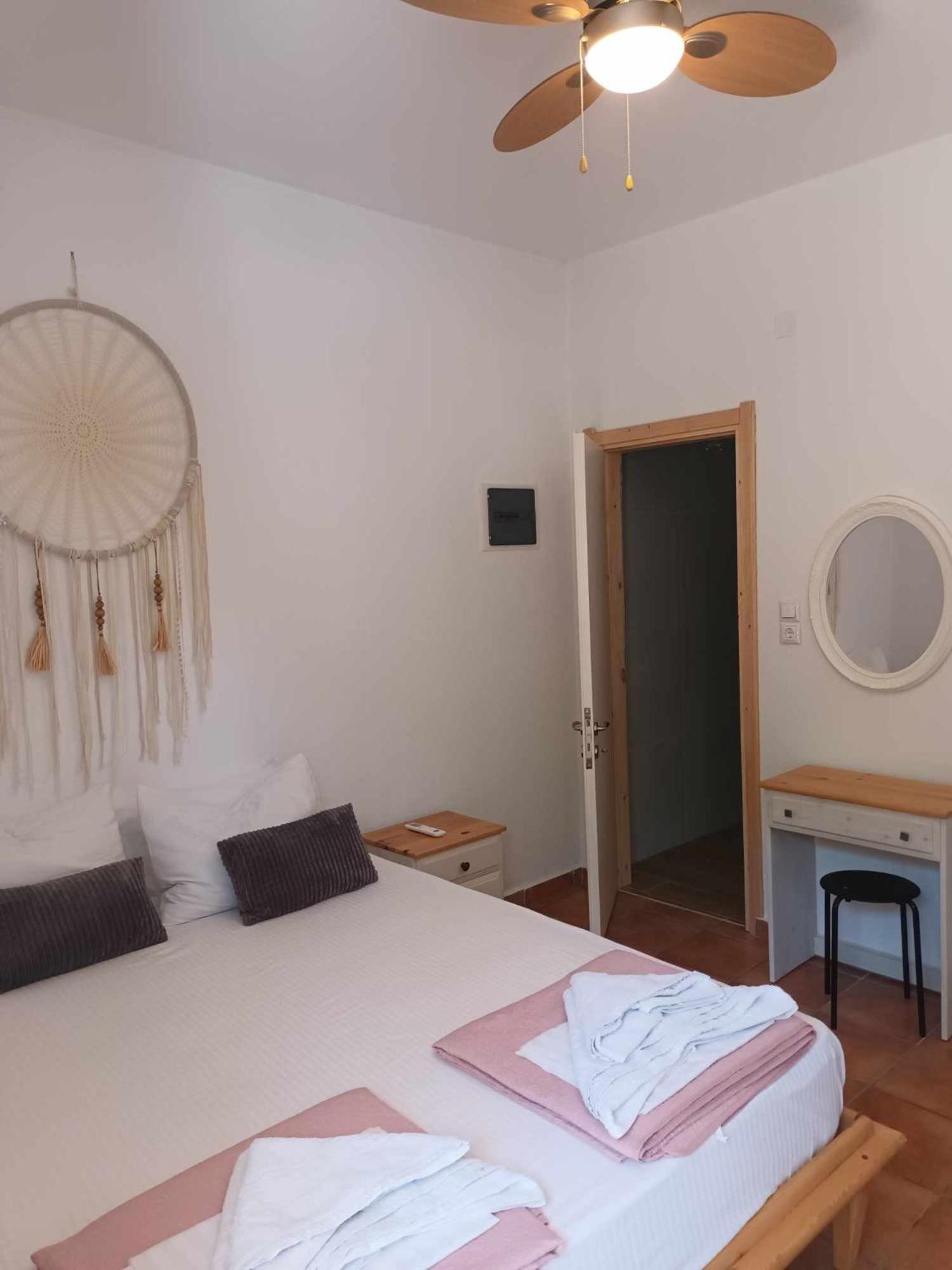 Achillion B&B Paralia Skotinis Luaran gambar